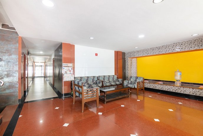 OYO 3778 Hotel Pulkeshi