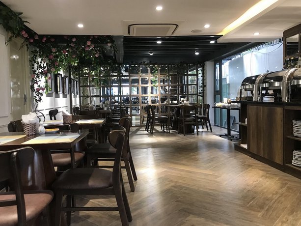 The Herriott Hotel & Suite