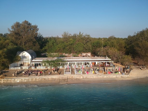 Gili Meno Mojo Beach Resort