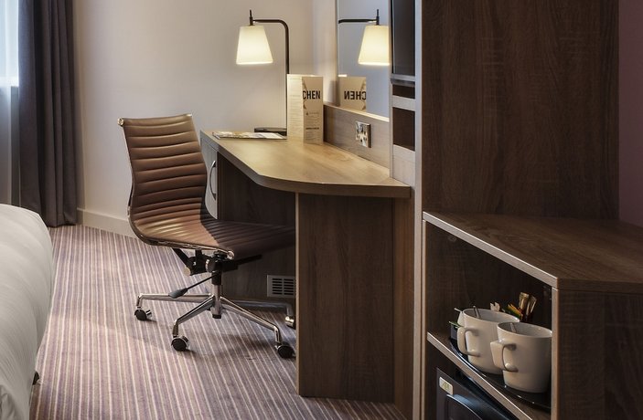 Leonardo Hotel London Heathrow Airport