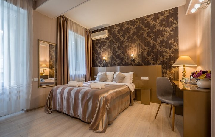 Iliani Hotel