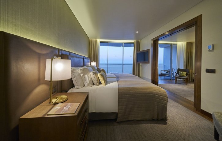 Les Suites at Cliff Bay Portobay