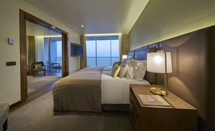 Les Suites at Cliff Bay Portobay
