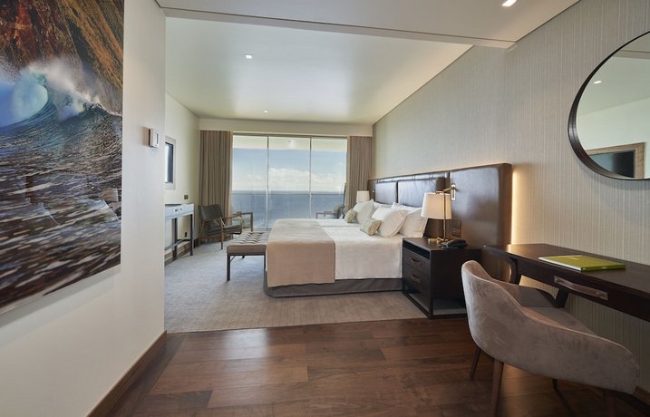 Les Suites at Cliff Bay Portobay