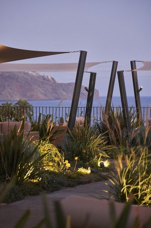 Les Suites at Cliff Bay Portobay