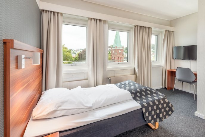 Hotel Sverre