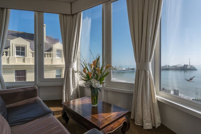 Queens Hotel & Spa