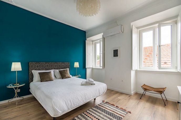 The Color Suites & Rooms