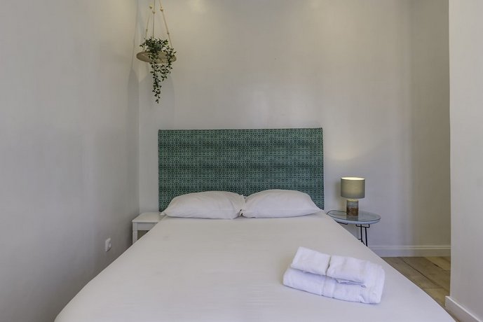 The Color Suites & Rooms