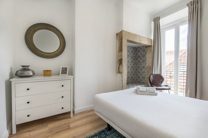 The Color Suites & Rooms