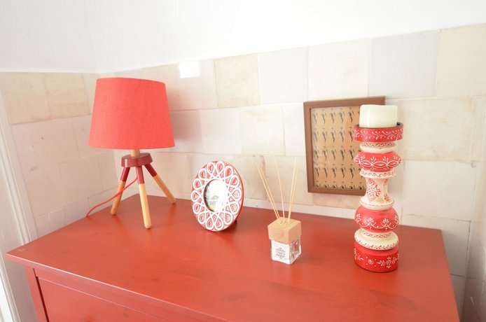 The Color Suites & Rooms