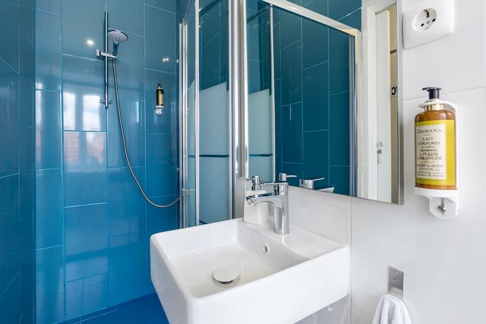 The Color Suites & Rooms