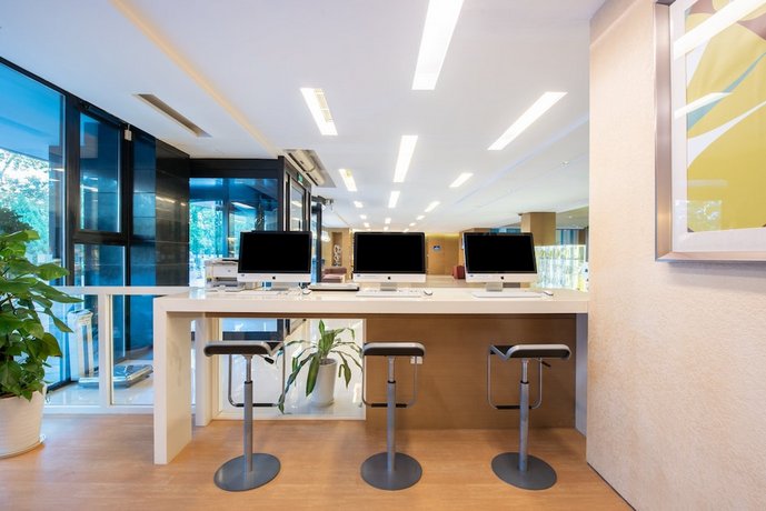 Holiday Inn Express Beijing Airport Zone