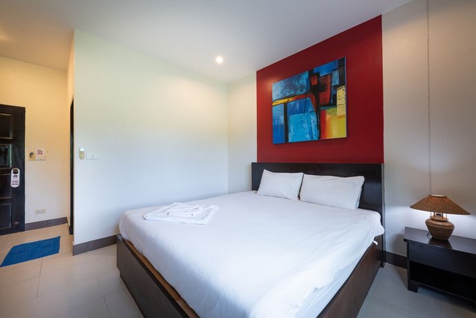 Baan Yuyen Karon Guesthouse