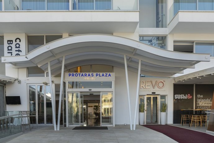 Protaras Plaza Hotel