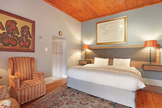 40 Winks Guest House Green Point