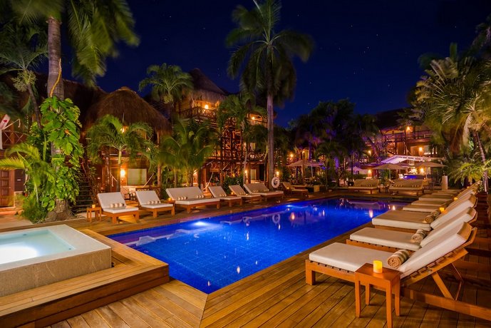Magic Blue Boutique Hotel