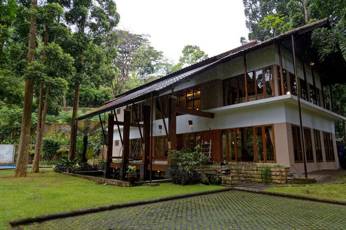 Villa Puncak by Plataran