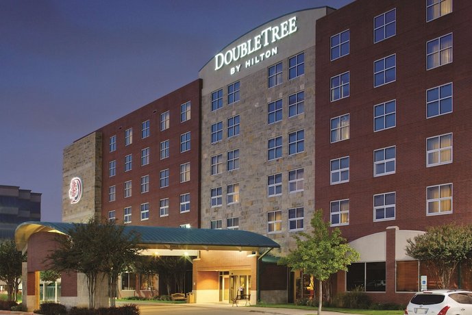 DoubleTree by Hilton Dallas-Farmers Branch