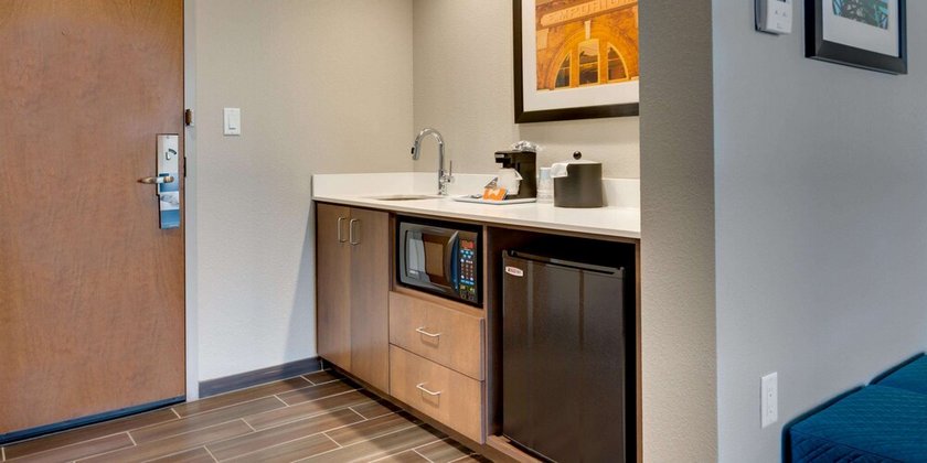 Hampton Inn & Suites - Knoxville Papermill Drive TN
