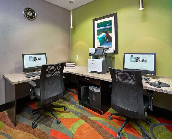 Hampton Inn by Hilton Calgary Airport North