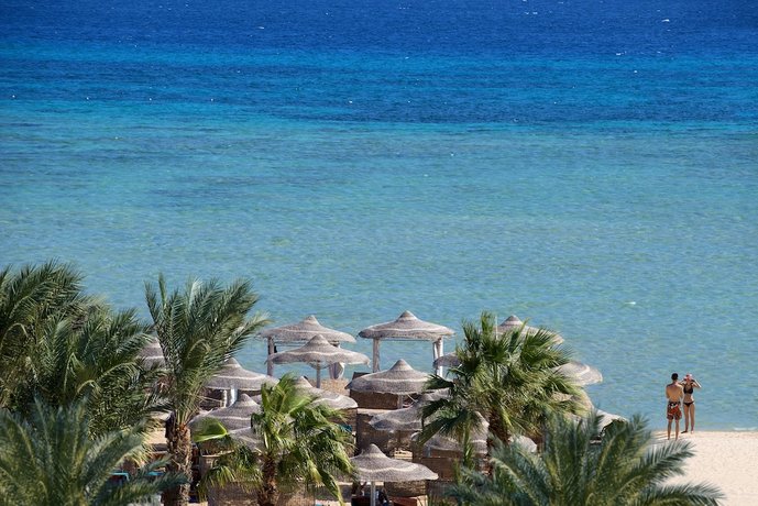 Amwaj Blue Beach Resort & Spa