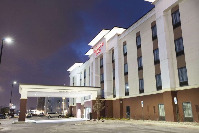 Hampton Inn & Suites - Toledo/Oregon