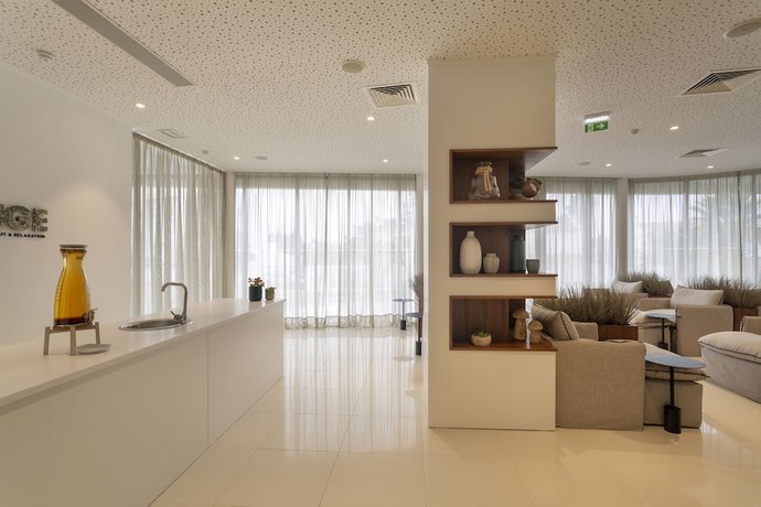 Longevity Health & Wellness Hotel