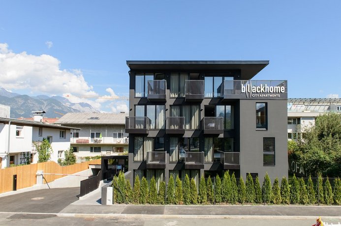 Blackhome Innsbruck City East