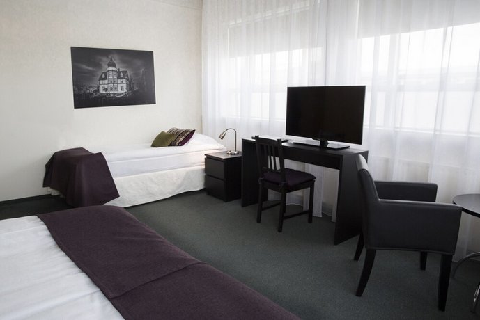22 Hill Hotel
