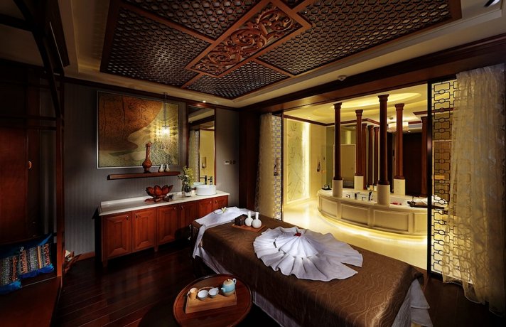 HUALUXE Hotels & Resorts Kunming