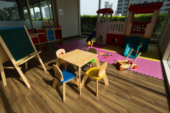 Ariva Ivy Servizio Thonglor