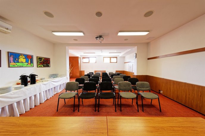 Hotel Max Inn Bratislava