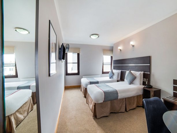 OYO Epsilon Hotel Stratford