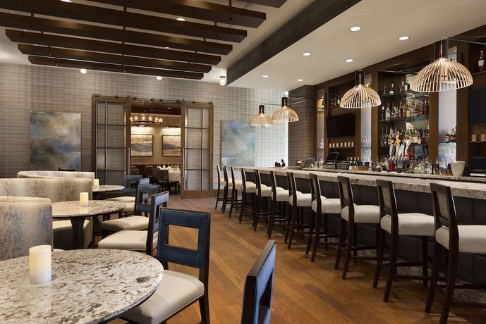 Embassy Suites by Hilton Greenville Downtown Riverplace
