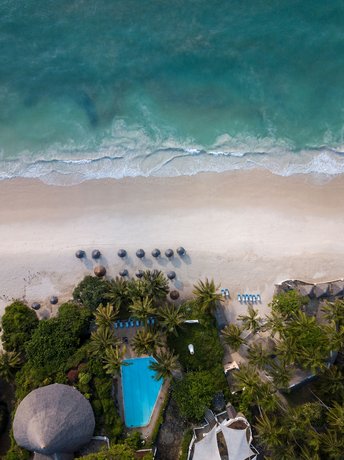 Leisure Lodge Beach & Golf Resort