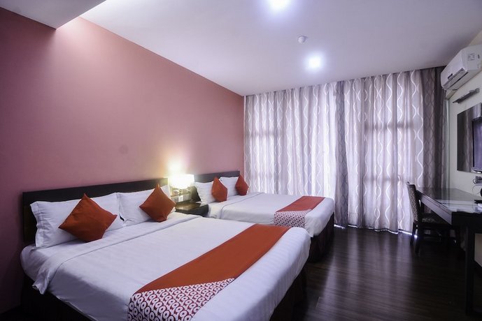 OYO 971 Nova Kuching Hotel