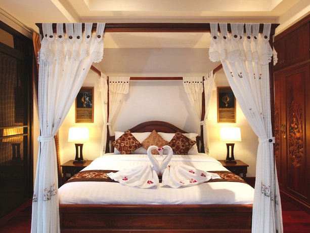 Kata Sea View Villas