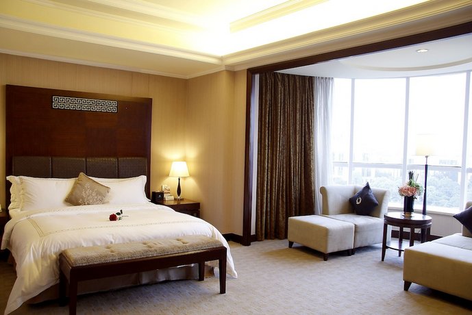 The Royal Marina Plaza Hotel Guangzhou