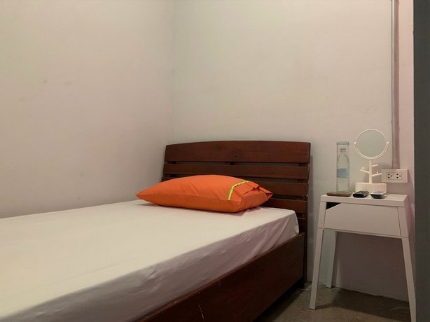 Sleep Sheep Phuket Hostel