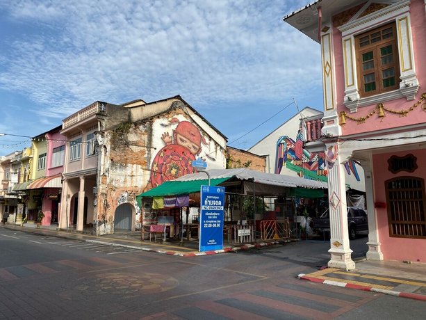 Sleep Sheep Phuket Hostel