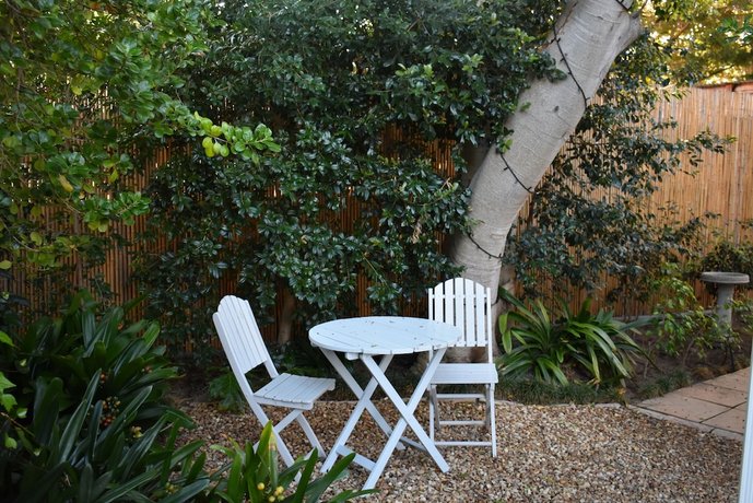 Paradiso Guesthouse & Self-catering Cottage