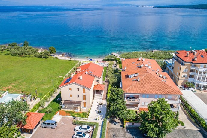 Apartments Villa Malin