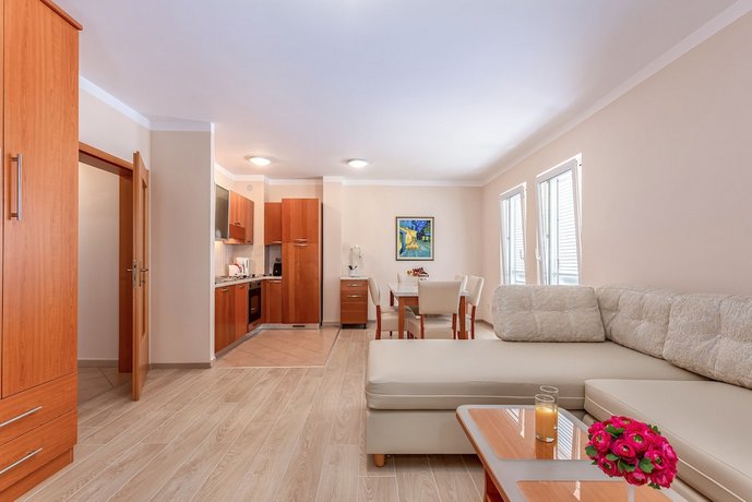 Apartments Villa Malin