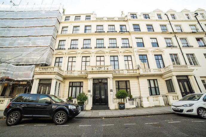 The Cleveland Hotel London