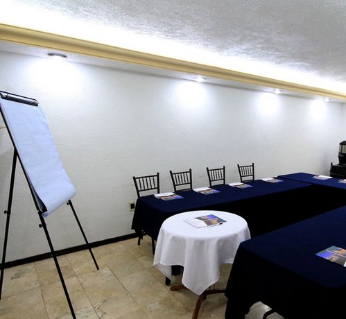 Hotel Gran Plaza & Convention Center