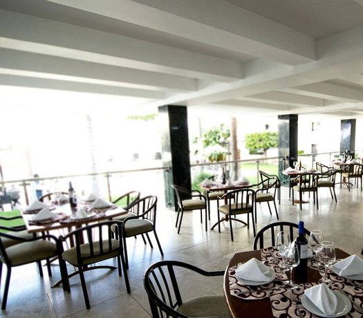 Hotel Gran Plaza & Convention Center