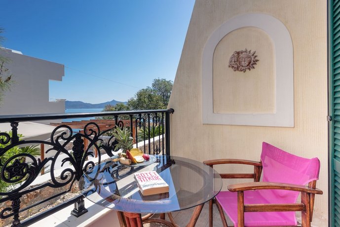 Dionysos Hotel Argo-Saronic Islands