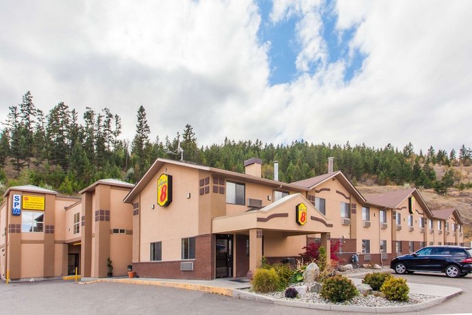 Super 8 by Wyndham Kamloops BC