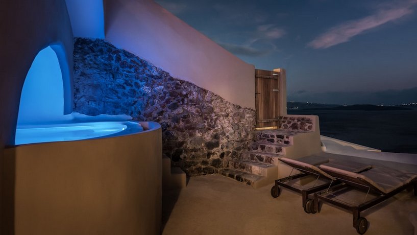 Armeni Luxury Villas